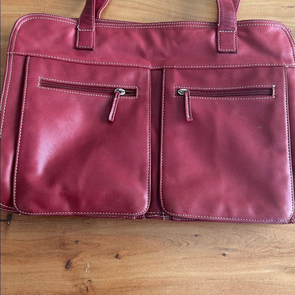 Tignanello Red Leather Shoulder Bag - Picture 2 of 11